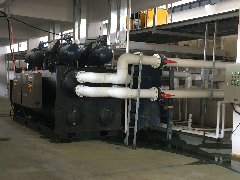 工業螺桿滿液式冷水機組案例